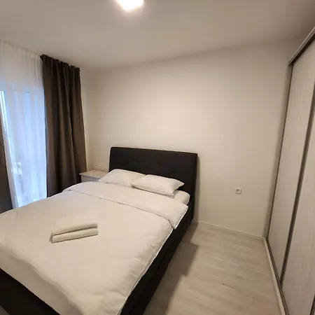 Apartment Grand First District In Bucharest