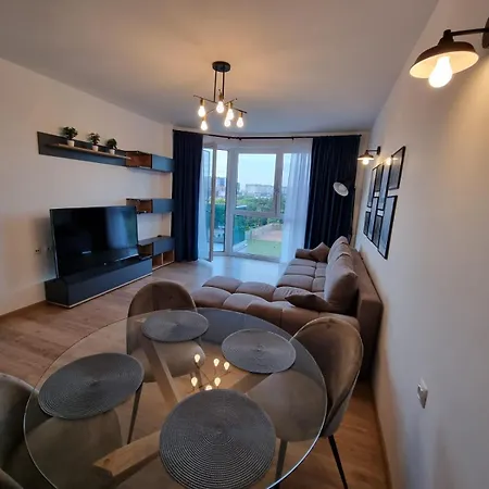 Apartment Grand First District In