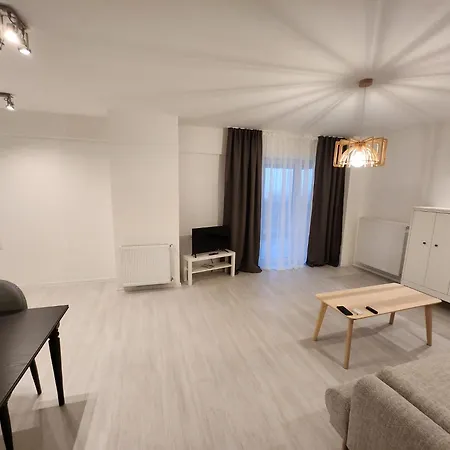 Grand First District In Apartment *
